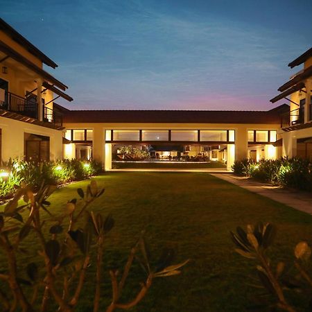 Hotel Fairfield By Marriott Goa Benaulim Exterior foto